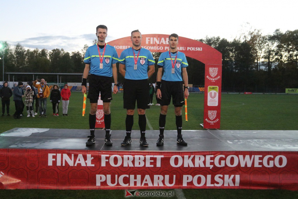 Finał Okręgowego PP KS CK Troszyn - Żbik Nasielsk [19.10.2022] - zdjęcie #24 - eOstroleka.pl