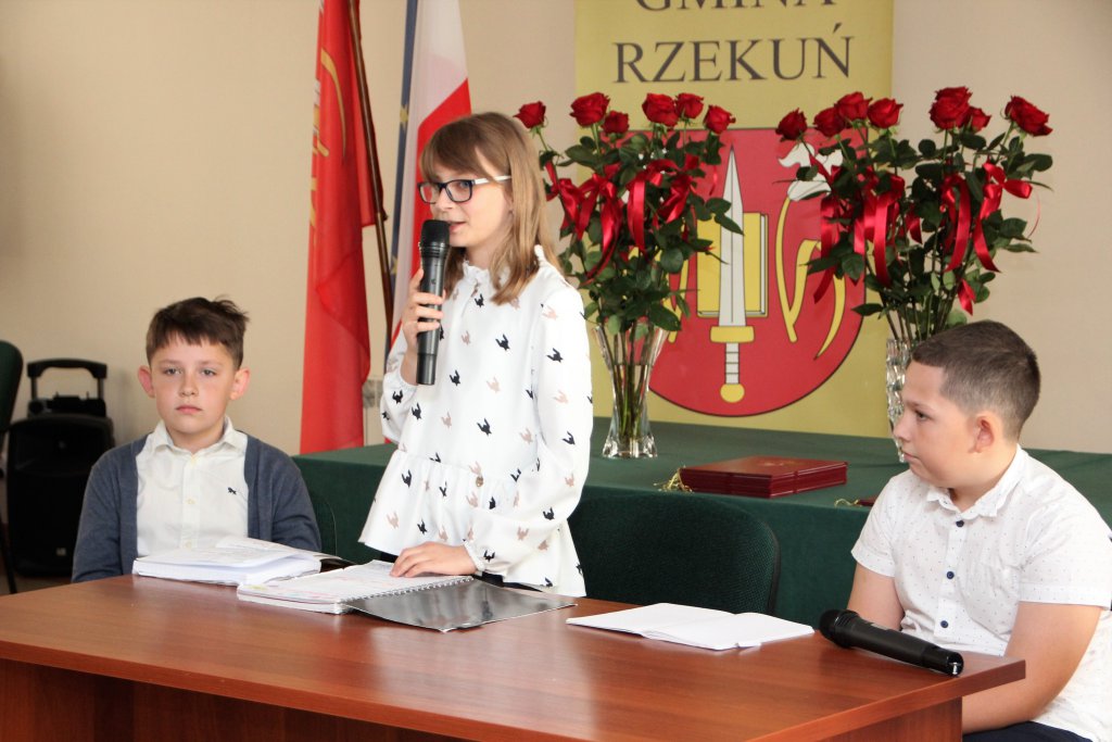 Dzień Edukacji Narodowej w Rzekuniu [20.10.2022] - zdjęcie #2 - eOstroleka.pl
