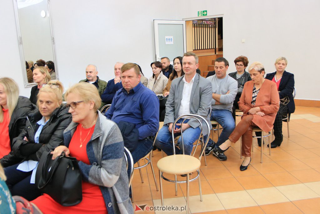 Minister Rolnictwa i Rozwoju Wsi Henryk Kowalczyk w Troszynie [21.10.2022] - zdjęcie #7 - eOstroleka.pl