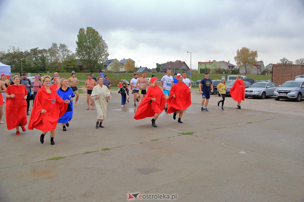 Ostrołęka morsuje! Nowy sezon oficjalnie rozpoczęty [23.10.2022] - zdjęcie #84 - eOstroleka.pl