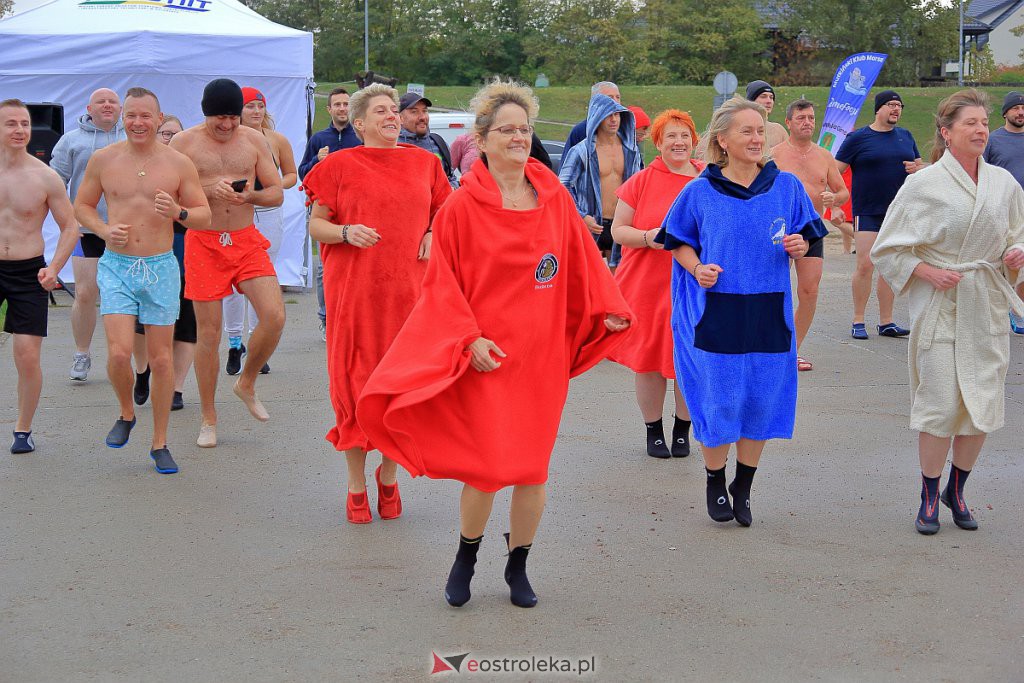 Ostrołęka morsuje! Nowy sezon oficjalnie rozpoczęty [23.10.2022] - zdjęcie #83 - eOstroleka.pl