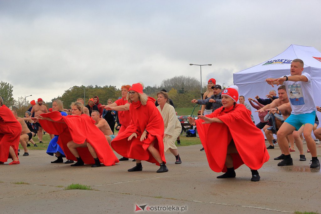 Ostrołęka morsuje! Nowy sezon oficjalnie rozpoczęty [23.10.2022] - zdjęcie #60 - eOstroleka.pl