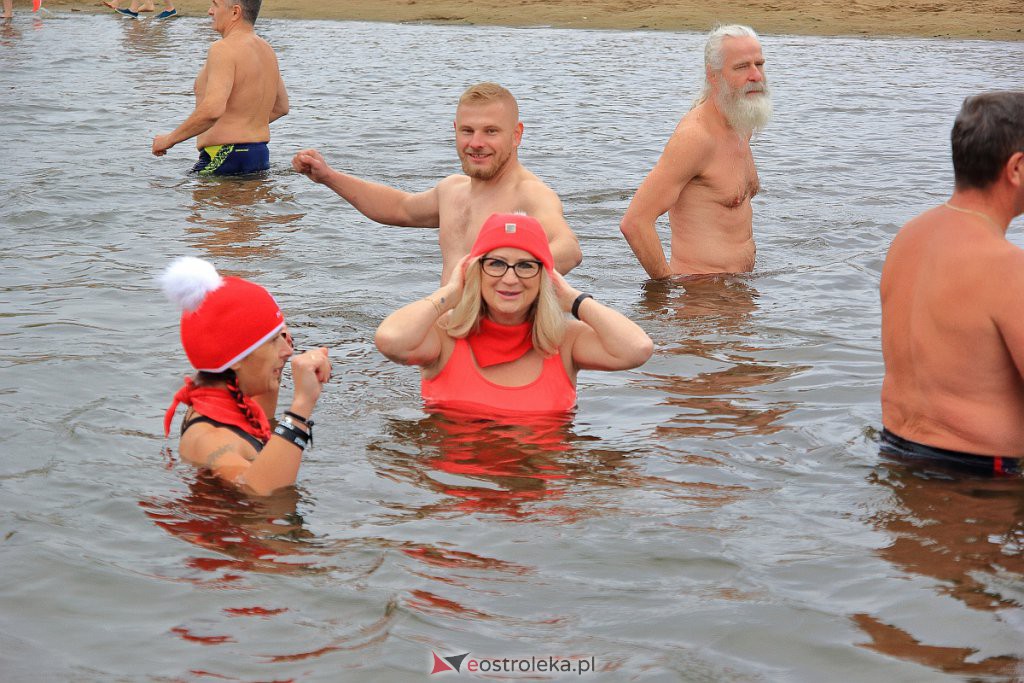 Ostrołęka morsuje! Nowy sezon oficjalnie rozpoczęty [23.10.2022] - zdjęcie #39 - eOstroleka.pl