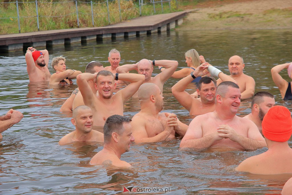 Ostrołęka morsuje! Nowy sezon oficjalnie rozpoczęty [23.10.2022] - zdjęcie #32 - eOstroleka.pl
