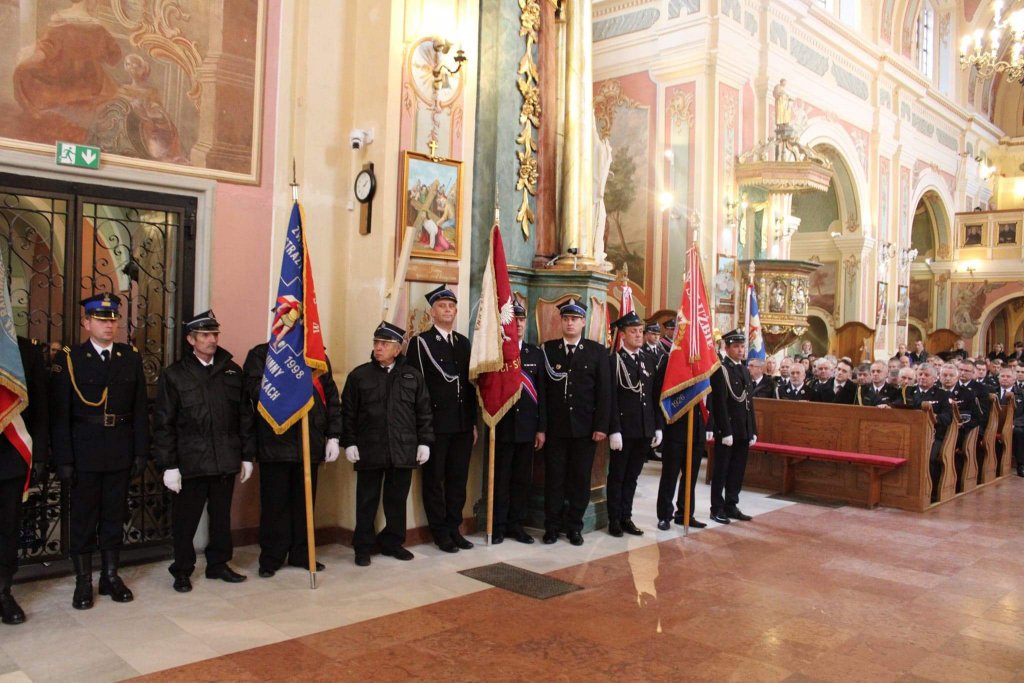 Uczcili pamięć zmarłych i poległych na służbie strażaków [24.10.2022] - zdjęcie #4 - eOstroleka.pl