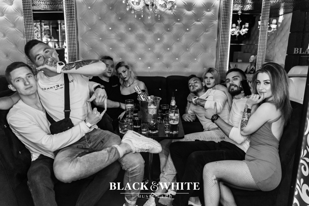 Peja w Clubie Black&White [21.10.2022] - zdjęcie #44 - eOstroleka.pl