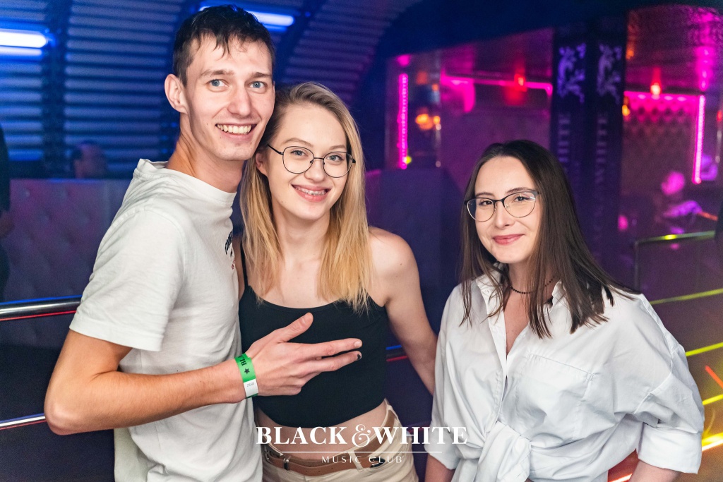 Peja w Clubie Black&White [21.10.2022] - zdjęcie #50 - eOstroleka.pl
