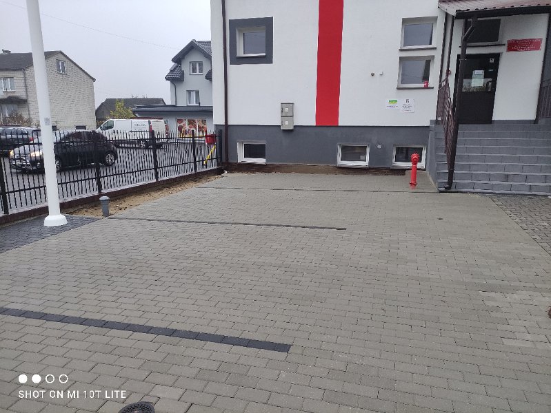 Duże zmiany wokół dylewskiej remizy strażackiej [28.10.2022] - zdjęcie #4 - eOstroleka.pl