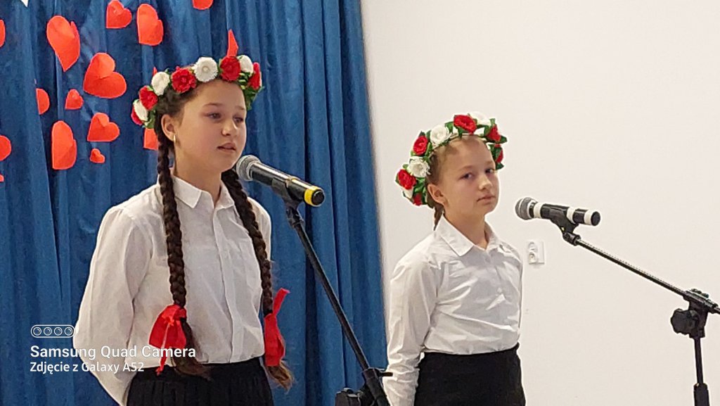 XIV Regionalny Przegląd Pieśni Patriotycznej i Wojskowej - zdjęcie #12 - eOstroleka.pl