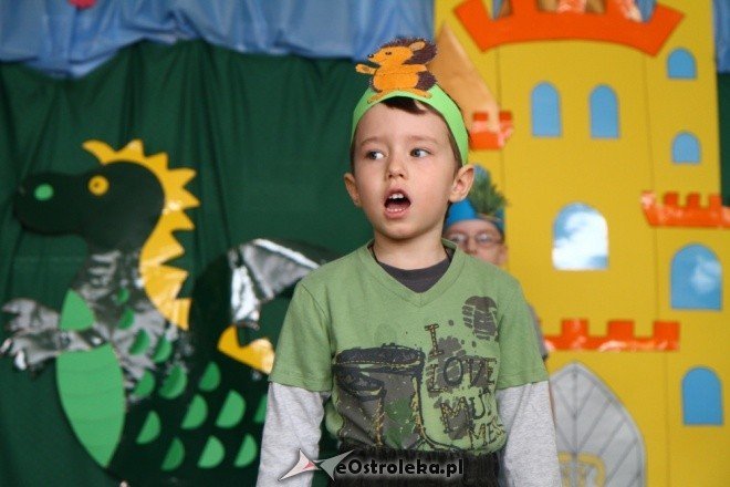 Poetycka biesiada w PM nr 13 - zdjęcie #10 - eOstroleka.pl