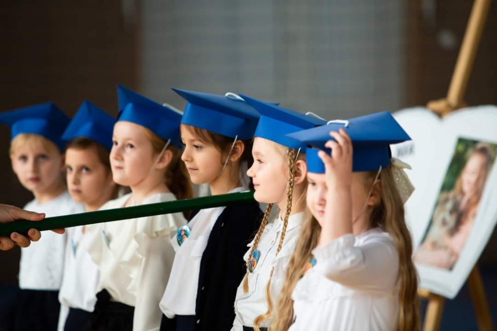 Ślubowanie pierwszaków w Szkole Podstawowej w Ołdakach - zdjęcie #19 - eOstroleka.pl