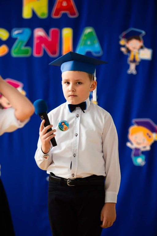 Ślubowanie pierwszaków w Szkole Podstawowej w Ołdakach - zdjęcie #6 - eOstroleka.pl