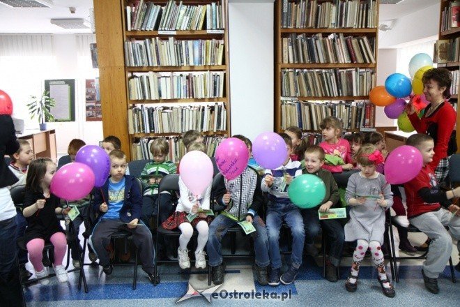 Czytanie dzieciom (31-03-2011) - zdjęcie #10 - eOstroleka.pl