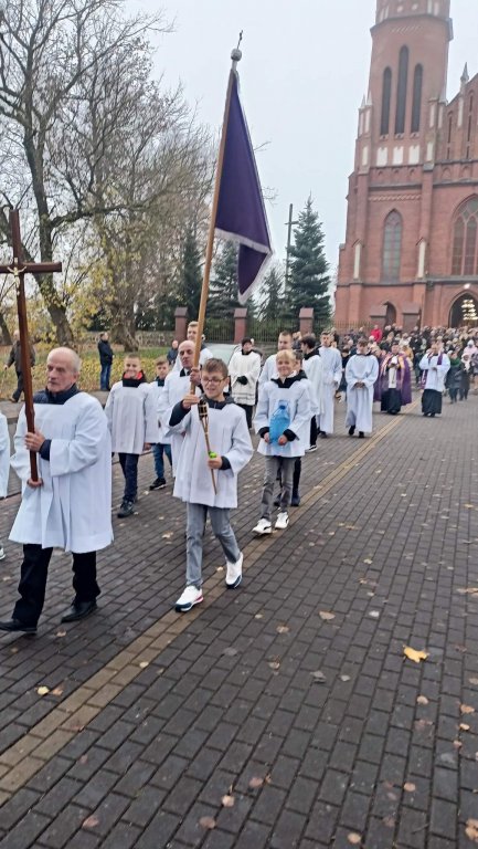 Uroczystość Wszystkich Świętych w Baranowie - zdjęcie #14 - eOstroleka.pl