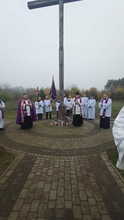 Uroczystość Wszystkich Świętych w Baranowie - zdjęcie #4 - eOstroleka.pl