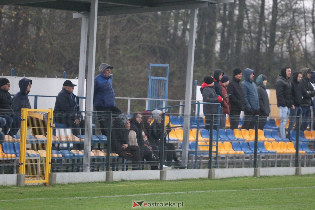 KS CK Troszyn - Mazur Karczew [05.11.2022] - zdjęcie #29 - eOstroleka.pl