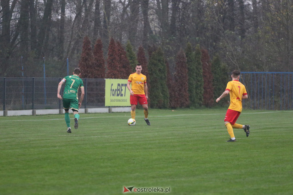 KS CK Troszyn - Mazur Karczew [05.11.2022] - zdjęcie #22 - eOstroleka.pl