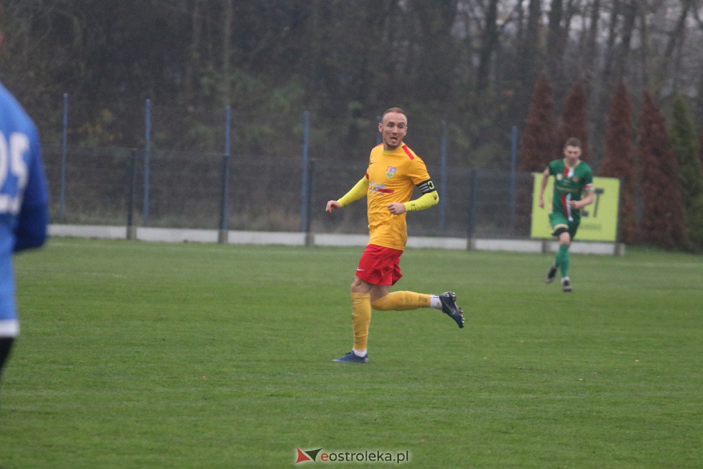 KS CK Troszyn - Mazur Karczew [05.11.2022] - zdjęcie #15 - eOstroleka.pl