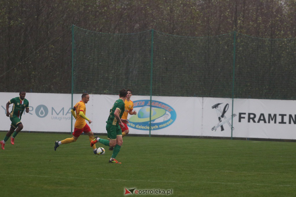 KS CK Troszyn - Mazur Karczew [05.11.2022] - zdjęcie #13 - eOstroleka.pl