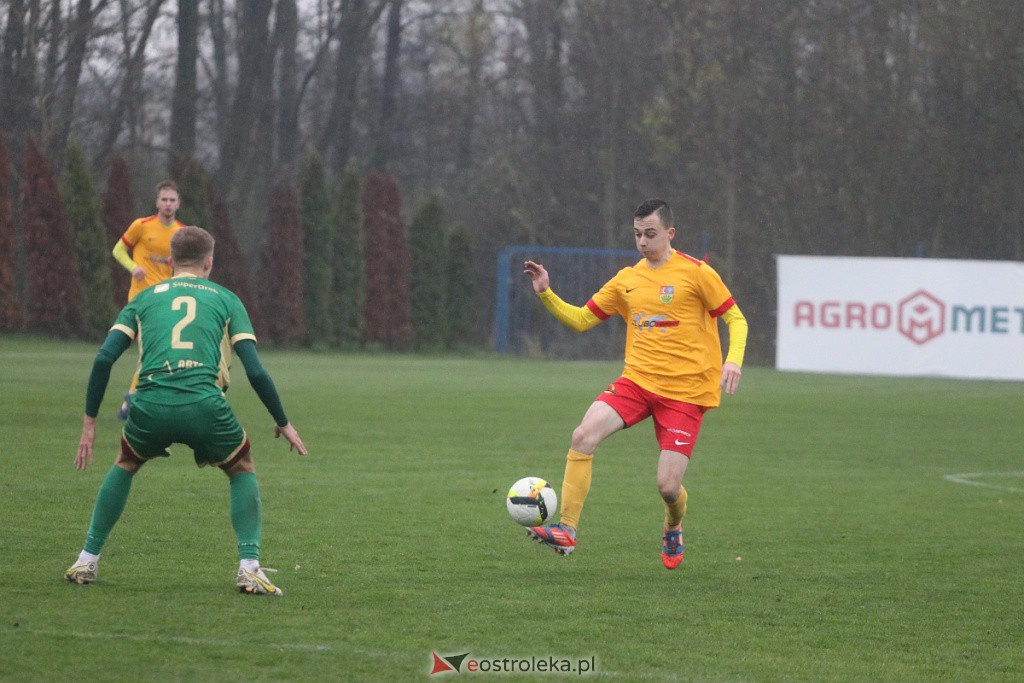 KS CK Troszyn - Mazur Karczew [05.11.2022] - zdjęcie #7 - eOstroleka.pl