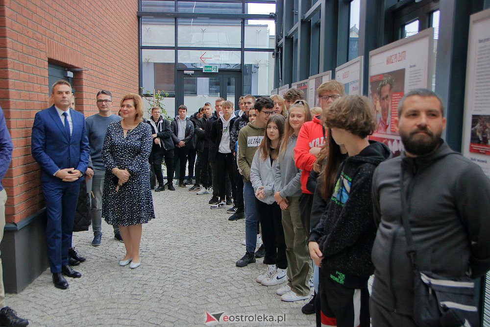 Wystawa “Panteon Sportu” w Muzeum Żołnierzy Wyklętych oficjalnie otwarta [07.11.2022] - zdjęcie #24 - eOstroleka.pl