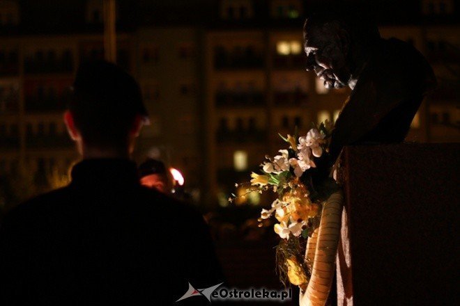 Rocznica śmierci Jana Pawła II (02.04.2011) - zdjęcie #30 - eOstroleka.pl