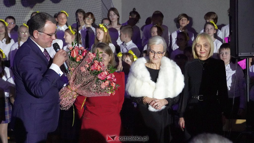 30 lat Szkoły Podstawowej nr 10 [7.11.2022] - zdjęcie #10 - eOstroleka.pl