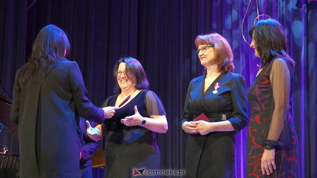 45 lat Szkoły Muzycznej w Ostrołęce. Koncert jubileuszowy w Ostrołęckim Centrum Kultury - zdjęcie #51 - eOstroleka.pl