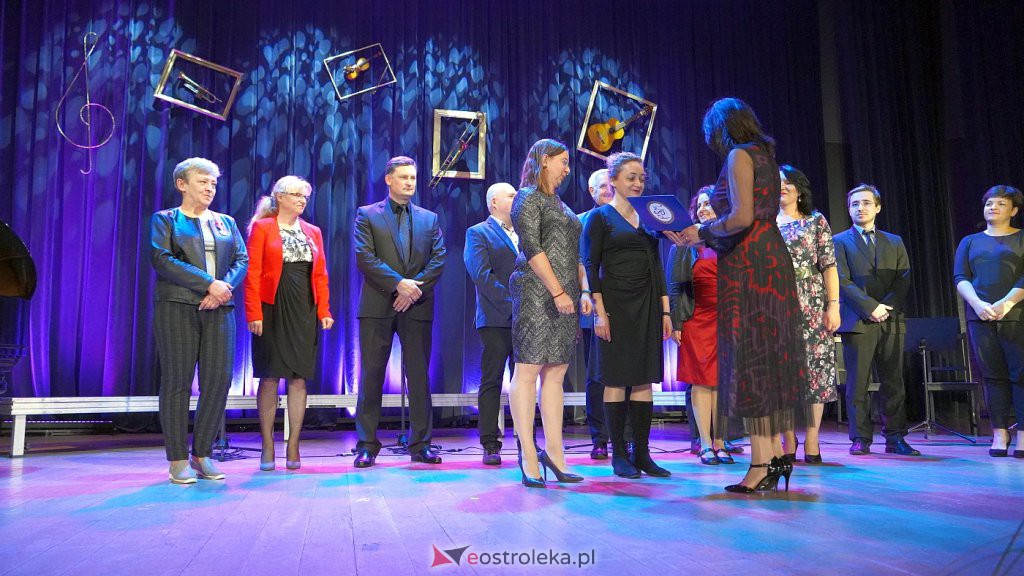 45 lat Szkoły Muzycznej w Ostrołęce. Koncert jubileuszowy w Ostrołęckim Centrum Kultury - zdjęcie #39 - eOstroleka.pl