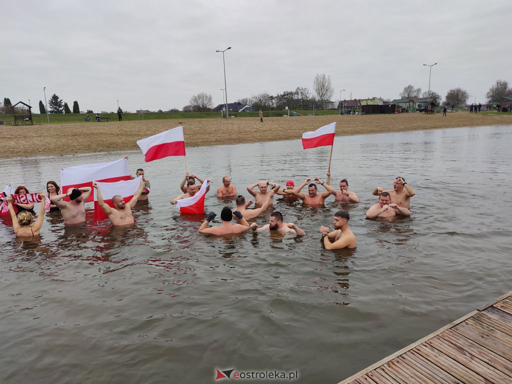Morsowanie z flagą [11.11.2022] - zdjęcie #6 - eOstroleka.pl