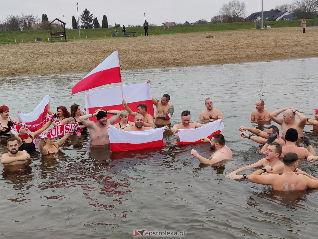 Morsowanie z flagą [11.11.2022] - zdjęcie #7 - eOstroleka.pl