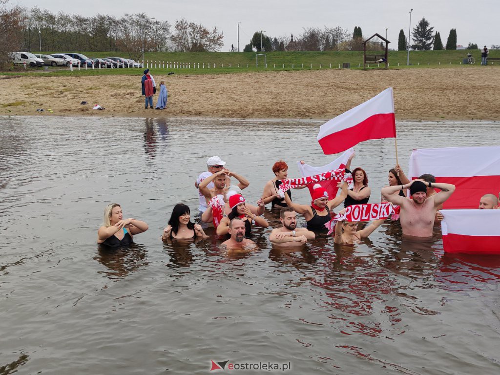 Morsowanie z flagą [11.11.2022] - zdjęcie #9 - eOstroleka.pl