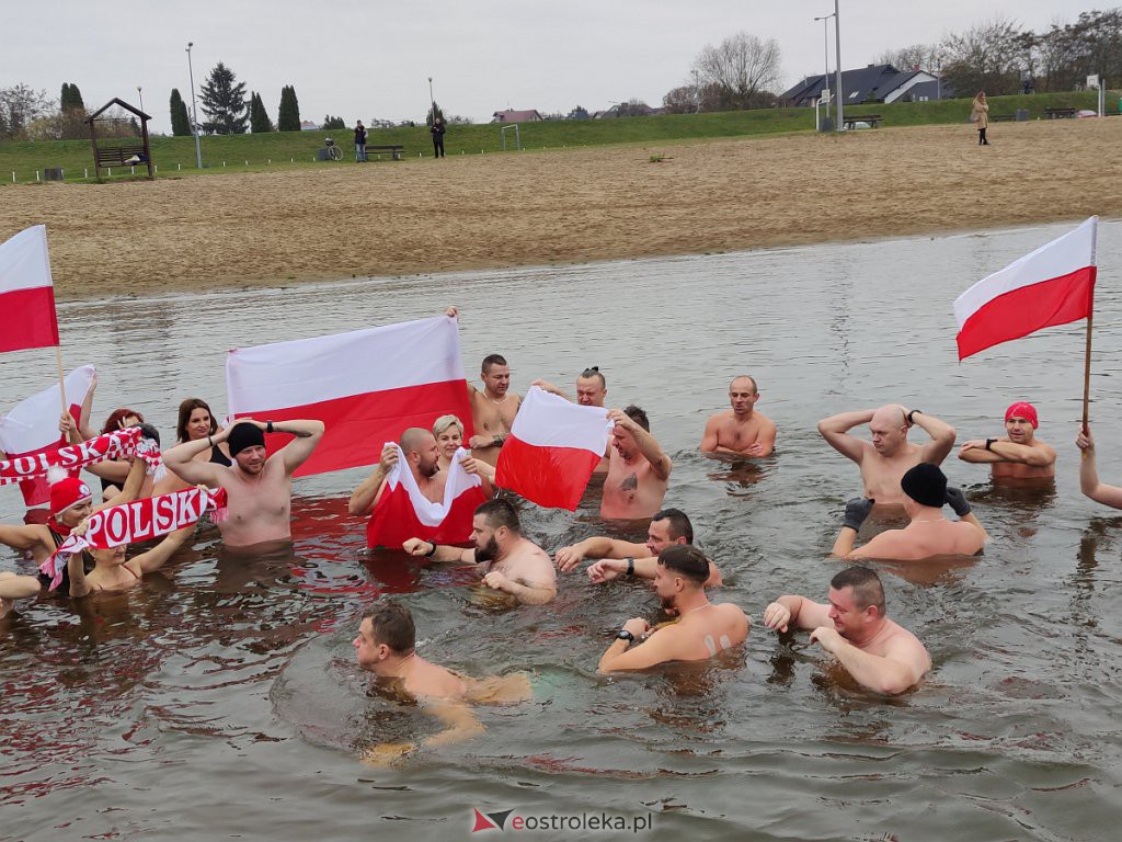 Morsowanie z flagą [11.11.2022] - zdjęcie #10 - eOstroleka.pl