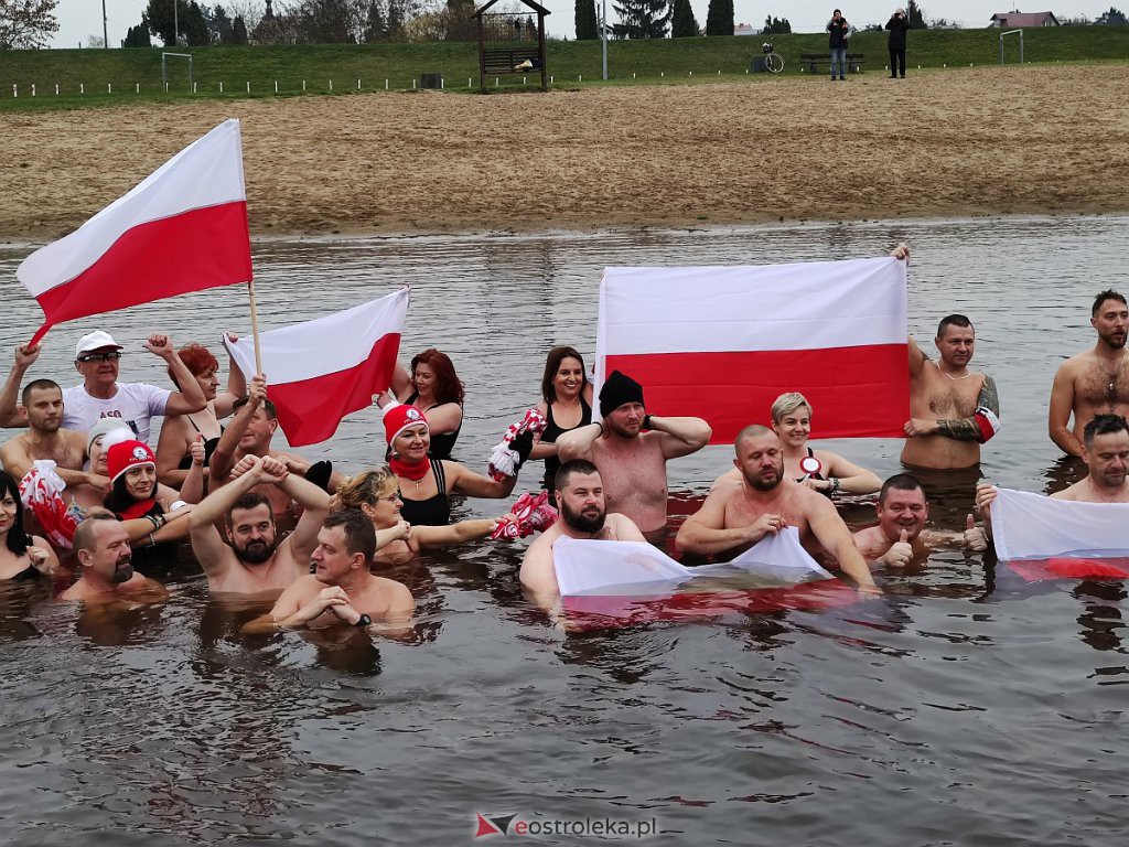 Morsowanie z flagą [11.11.2022] - zdjęcie #13 - eOstroleka.pl