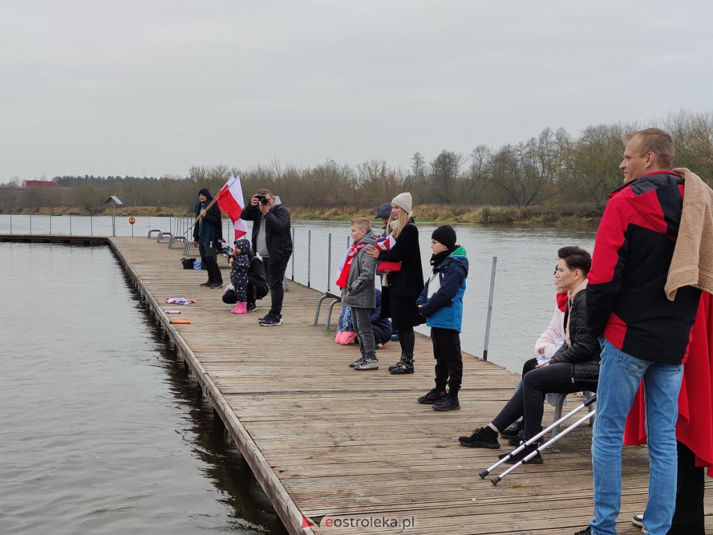 Morsowanie z flagą [11.11.2022] - zdjęcie #17 - eOstroleka.pl