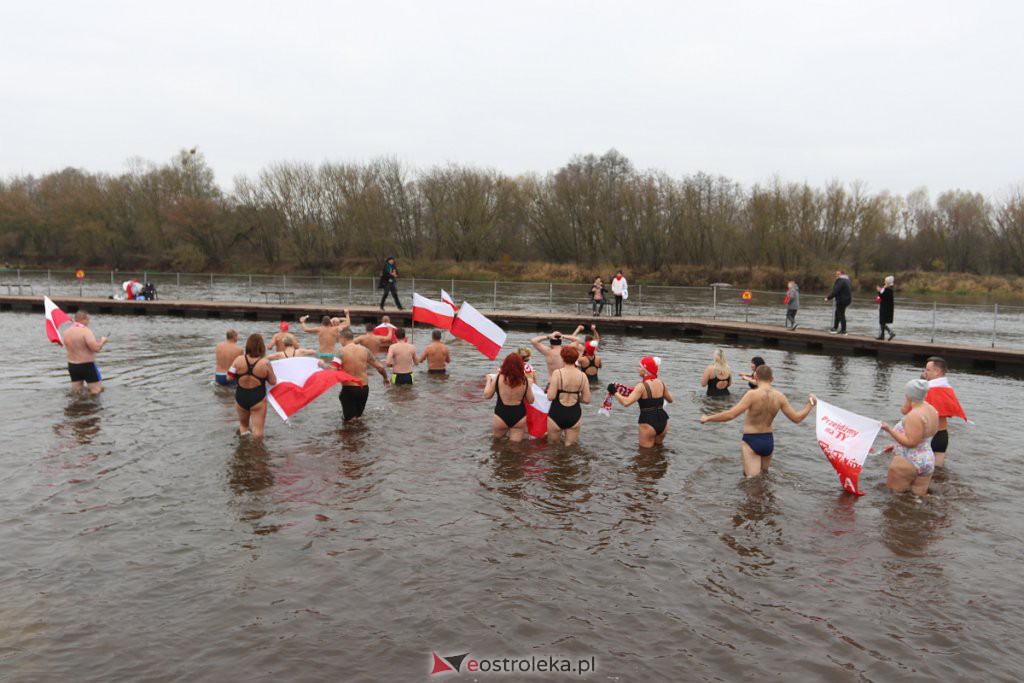 Morsowanie z flagą [11.11.2022] - zdjęcie #44 - eOstroleka.pl