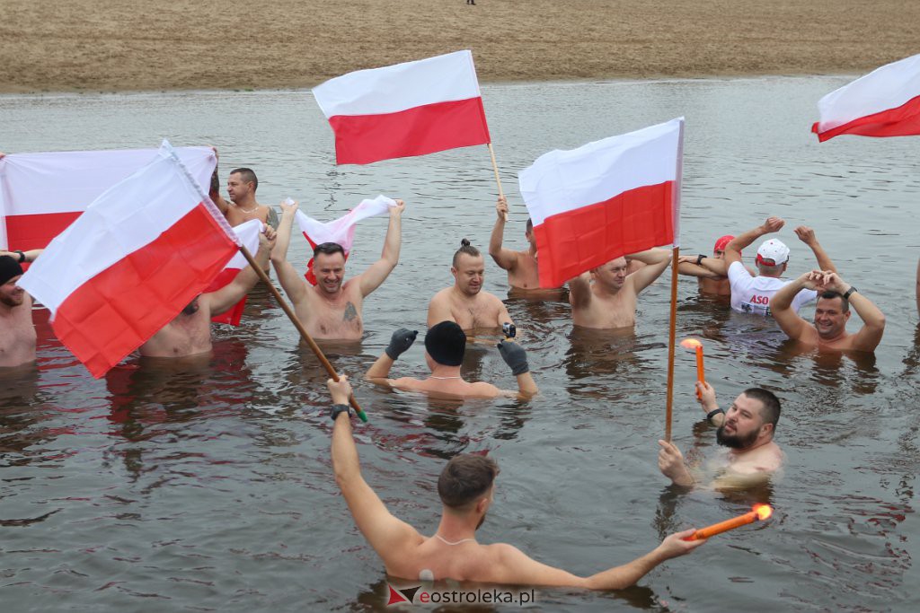 Morsowanie z flagą [11.11.2022] - zdjęcie #37 - eOstroleka.pl