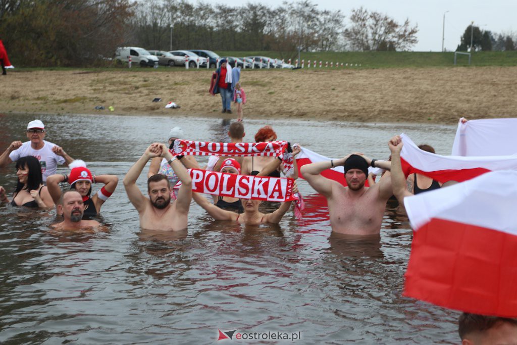 Morsowanie z flagą [11.11.2022] - zdjęcie #31 - eOstroleka.pl