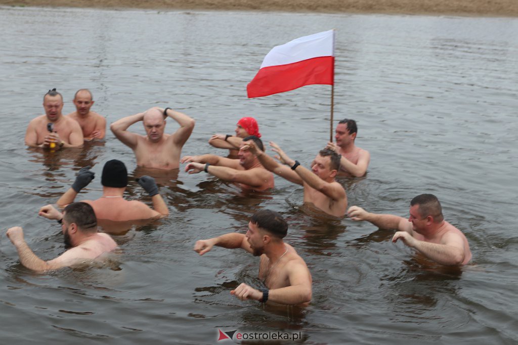 Morsowanie z flagą [11.11.2022] - zdjęcie #28 - eOstroleka.pl