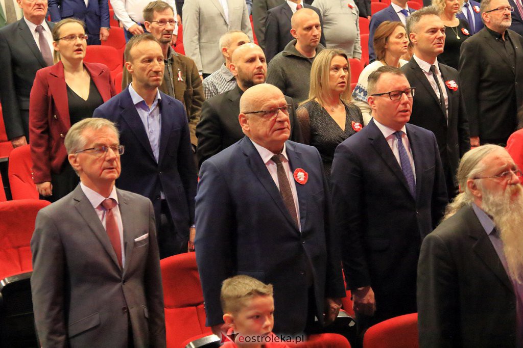 70. uroczysta sesja Rady Miasta w Ostrołęce [11.11.2022] - zdjęcie #136 - eOstroleka.pl
