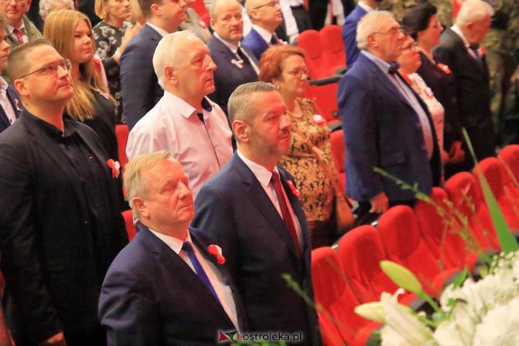 70. uroczysta sesja Rady Miasta w Ostrołęce [11.11.2022] - zdjęcie #133 - eOstroleka.pl