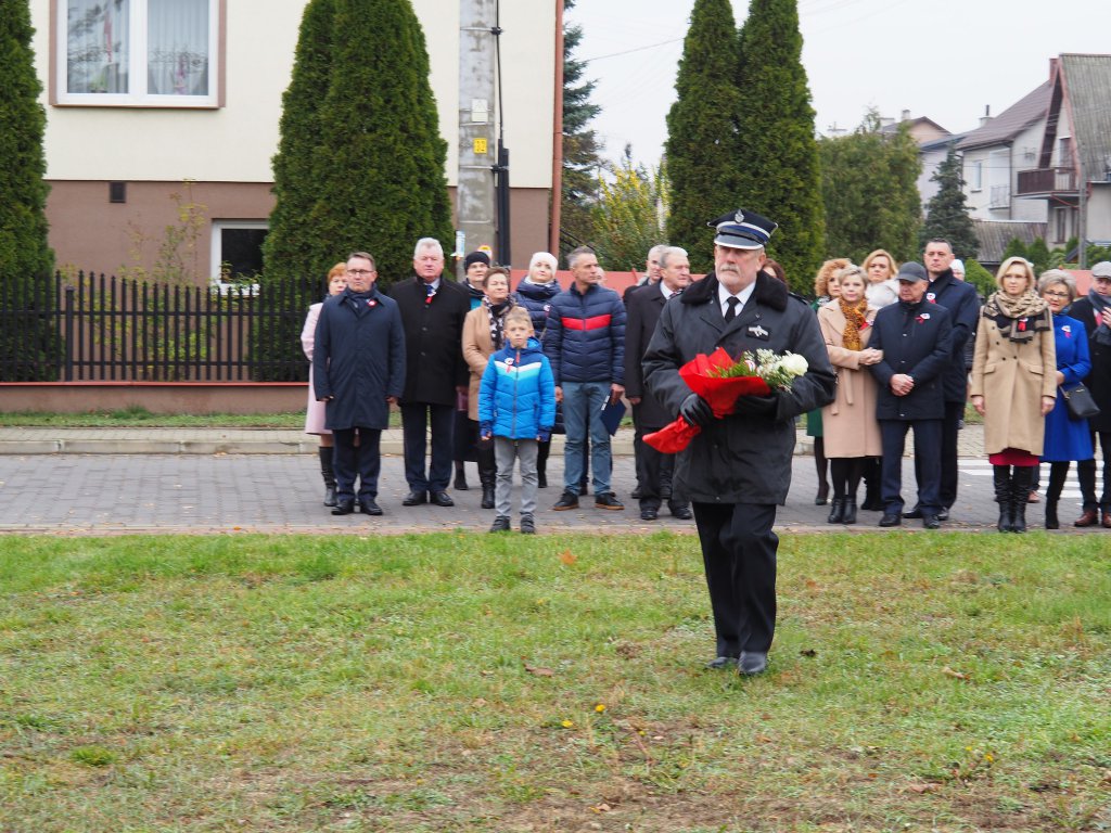 Święto Niepodległość w Olszewie-Borkach  - zdjęcie #11 - eOstroleka.pl