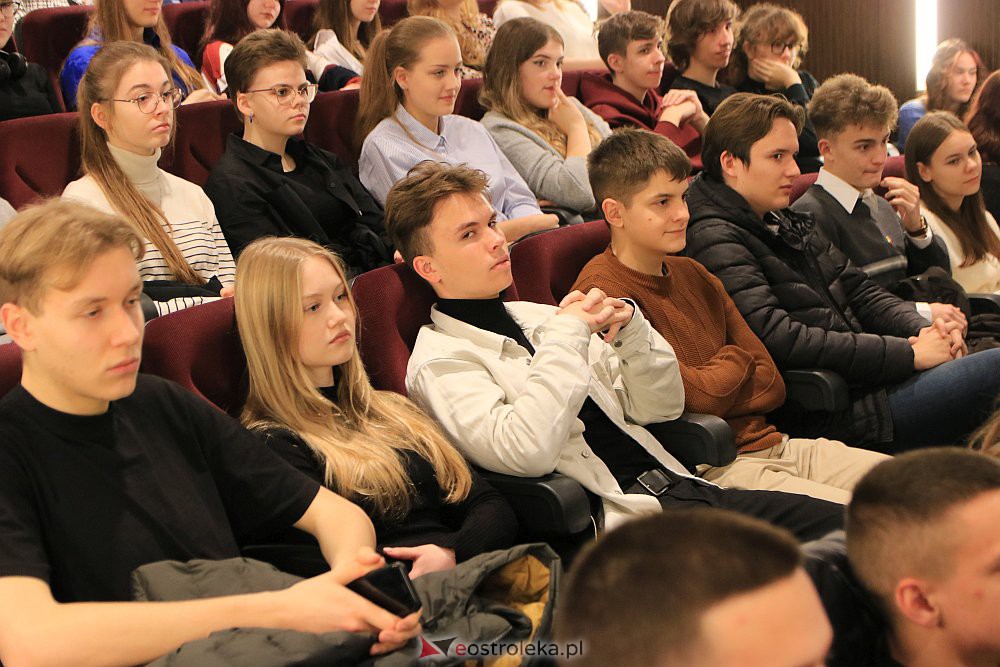 I Ostrołęcki Festiwal Filmów Młodzieżowych OFFM 2022 [14.11.2022] - zdjęcie #23 - eOstroleka.pl