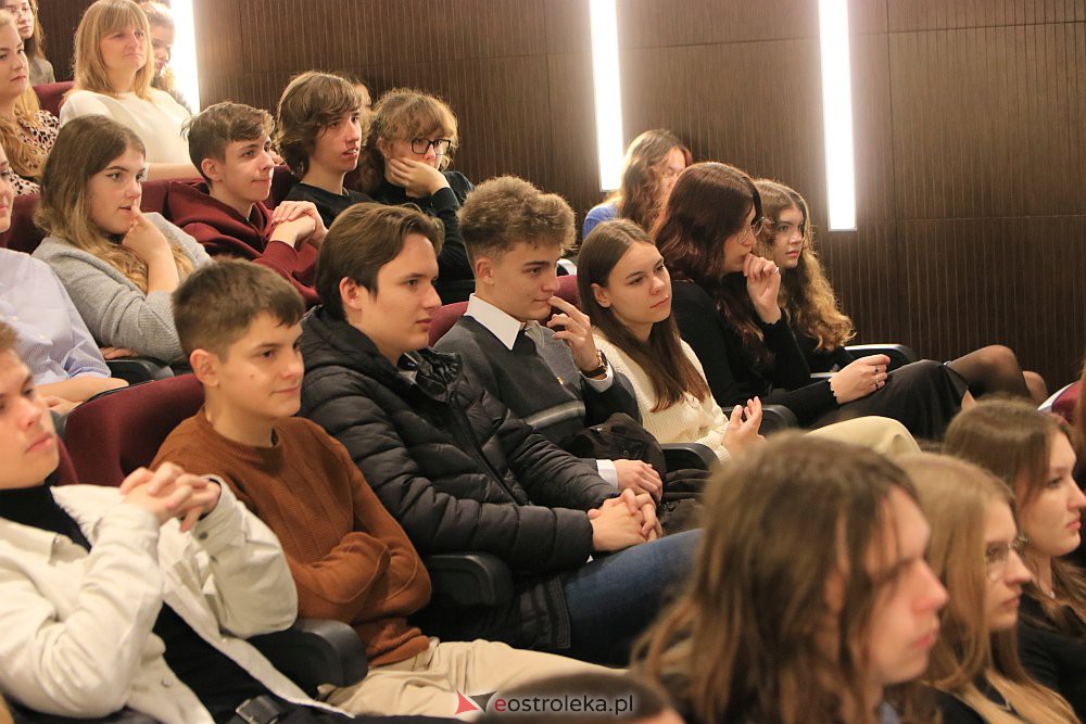 I Ostrołęcki Festiwal Filmów Młodzieżowych OFFM 2022 [14.11.2022] - zdjęcie #90 - eOstroleka.pl