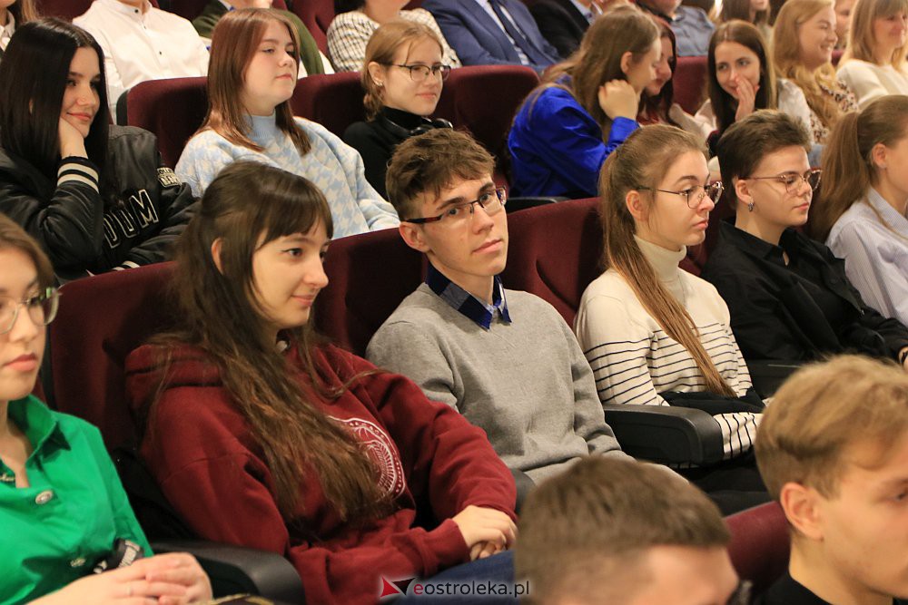 I Ostrołęcki Festiwal Filmów Młodzieżowych OFFM 2022 [14.11.2022] - zdjęcie #88 - eOstroleka.pl
