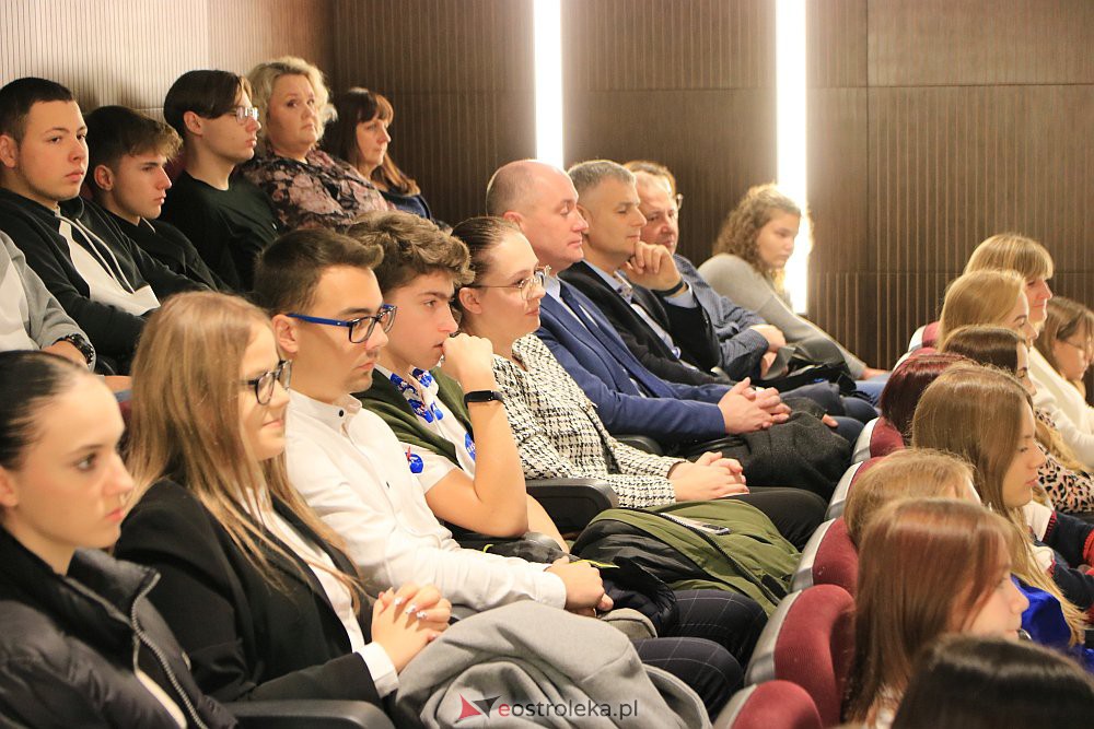 I Ostrołęcki Festiwal Filmów Młodzieżowych OFFM 2022 [14.11.2022] - zdjęcie #77 - eOstroleka.pl