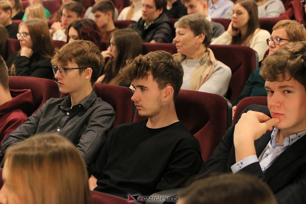 I Ostrołęcki Festiwal Filmów Młodzieżowych OFFM 2022 [14.11.2022] - zdjęcie #63 - eOstroleka.pl