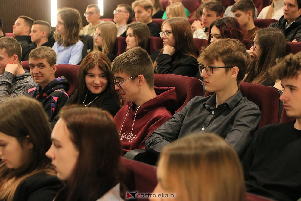 I Ostrołęcki Festiwal Filmów Młodzieżowych OFFM 2022 [14.11.2022] - zdjęcie #62 - eOstroleka.pl