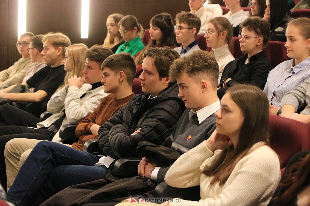I Ostrołęcki Festiwal Filmów Młodzieżowych OFFM 2022 [14.11.2022] - zdjęcie #57 - eOstroleka.pl