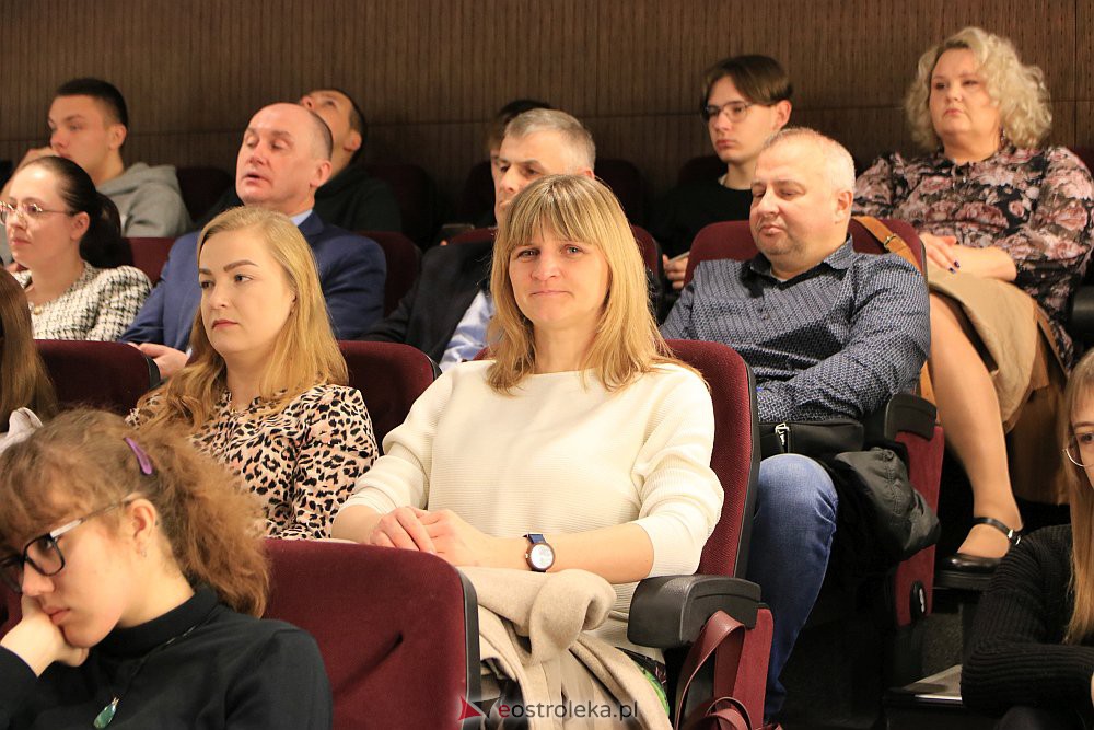 I Ostrołęcki Festiwal Filmów Młodzieżowych OFFM 2022 [14.11.2022] - zdjęcie #55 - eOstroleka.pl
